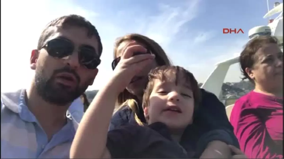 Şehit Yüzbaşının Ailesiyle Birlikte Boğaz Turunda Çekilen Görüntüleri