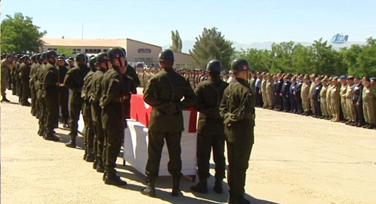 Şırnak Şehitleri İçin Tören Düzenlendi