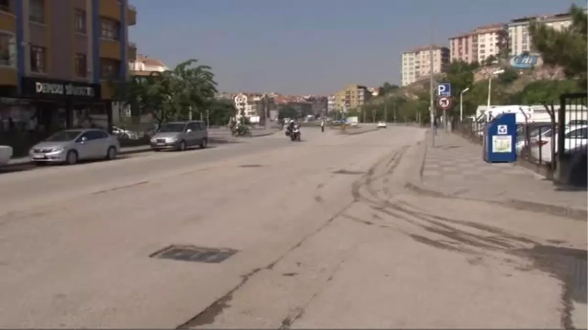 Şırnak\'ta Şehit Olan 6 Asker Kimlik Tespiti İçin Ankara Adli Tıp Kurumuna Getirildi