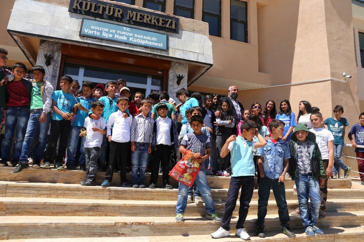 Teog Birincileri Spor Salonu İstiyor