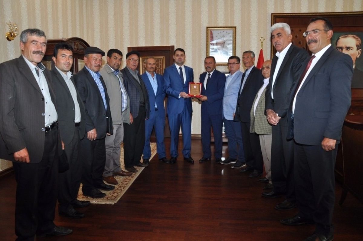 Vali Haktankaçmaz: "Halka Hizmet Hakka Hizmettir"