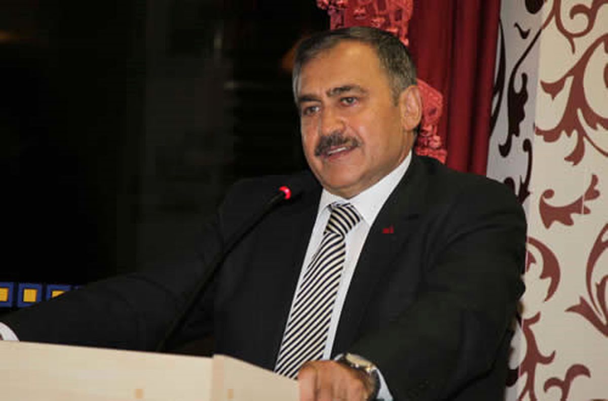Bakan Eroğlu, Müteahhitlerle İftar Yaptı