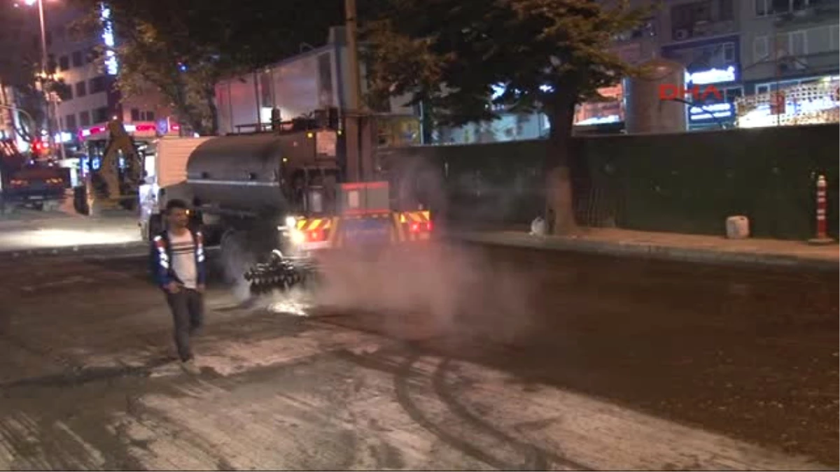 Beşiktaş\'ta Çöken Yol, Çalışmaların Tamamlanmasının Ardından Trafiğe Açıldı
