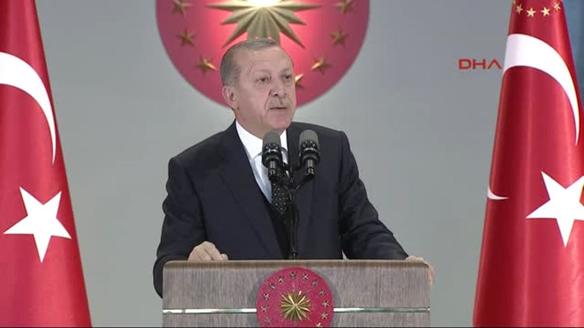Cumhurbaşkanı Erdoğan, Şehit Tümgeneral  Aydoğan Aydın\'ın Yazdığı Şiiri Okudu (3)