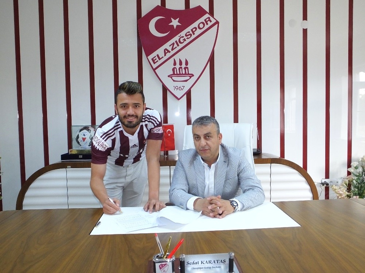 Elazığspor\'da Mehmet Yiğit\'le 2 Yıllık Sözleşme İmzalandı
