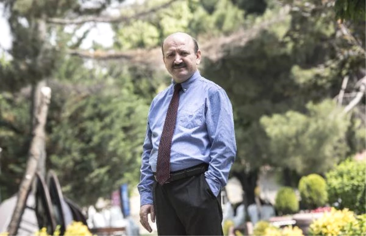İzü Rektörü Prof. Dr. Bulut: İstanbul\'da Üniversite Okumak Ayrıcalık