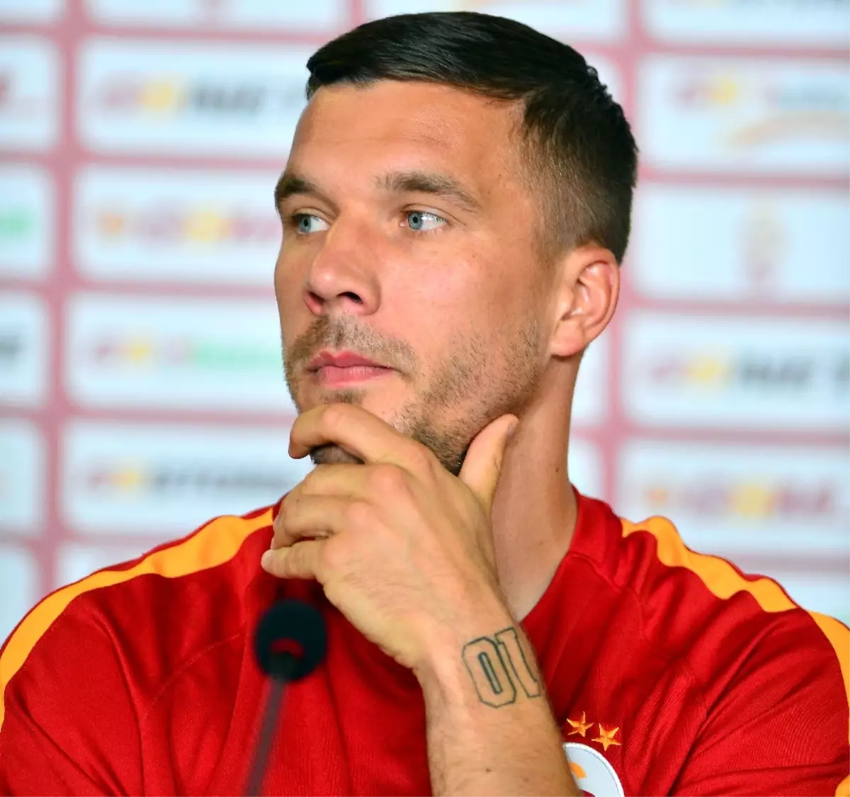 Podolski: Kalbim Hep Galatasaray\'da Kalacak