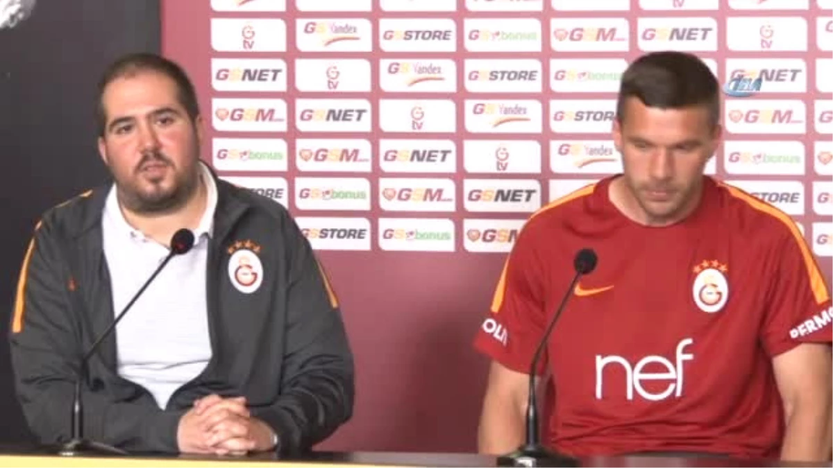 Podolski: "Kalbim Hep Galatasaray\'da Kalacak"