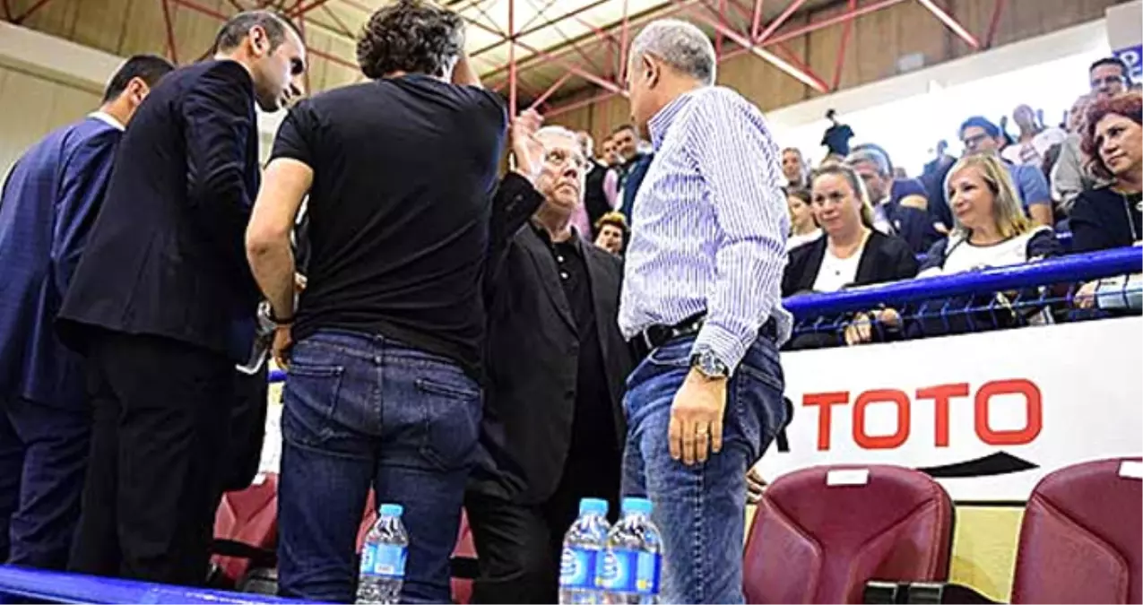 Rakip Başkanı Tokatlayan Aziz Yıldırım, Artık Bütün Maçlara Girebilecek