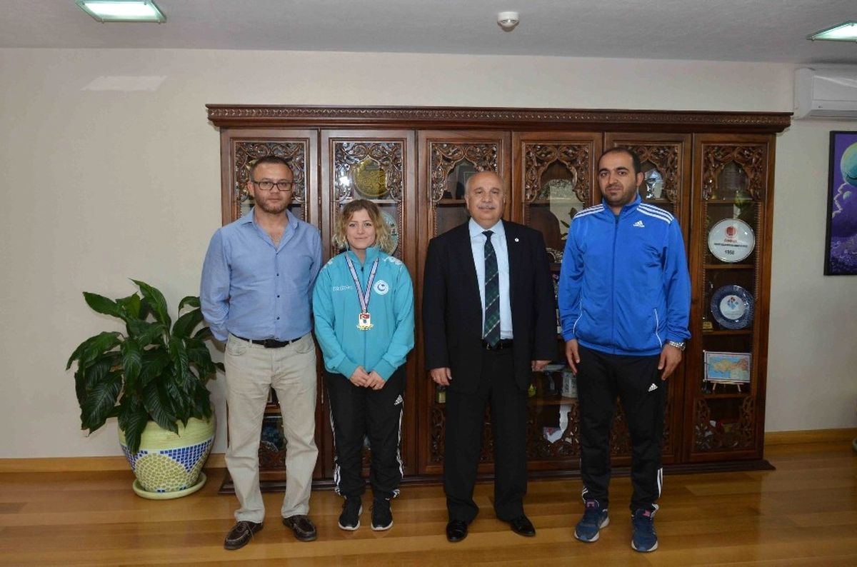 Üniversitelerarası Türkiye Güreş Şampiyonu Adıyaman Üniversitesinden