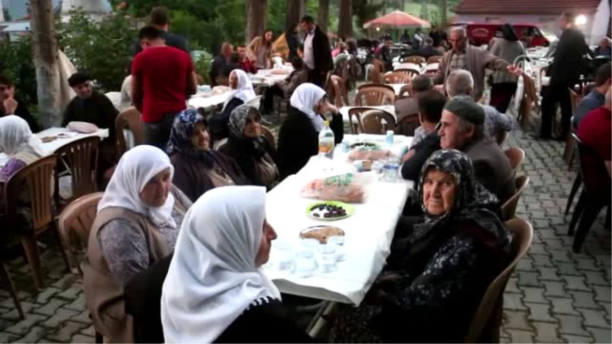 15 Temmuz Şehidinin Ailesinden İftar