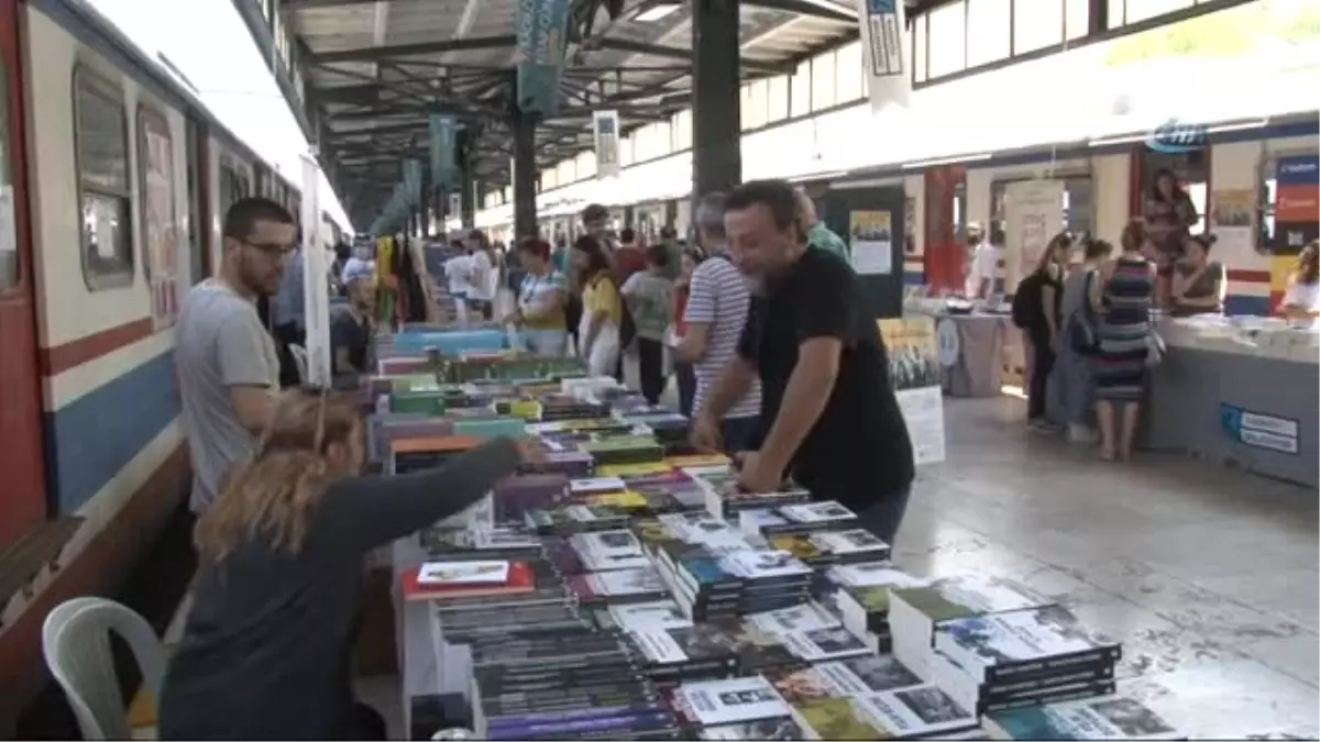 9\'uncu Kadıköy Kitap Günleri Haydarpaşa Garı\'nda Başladı