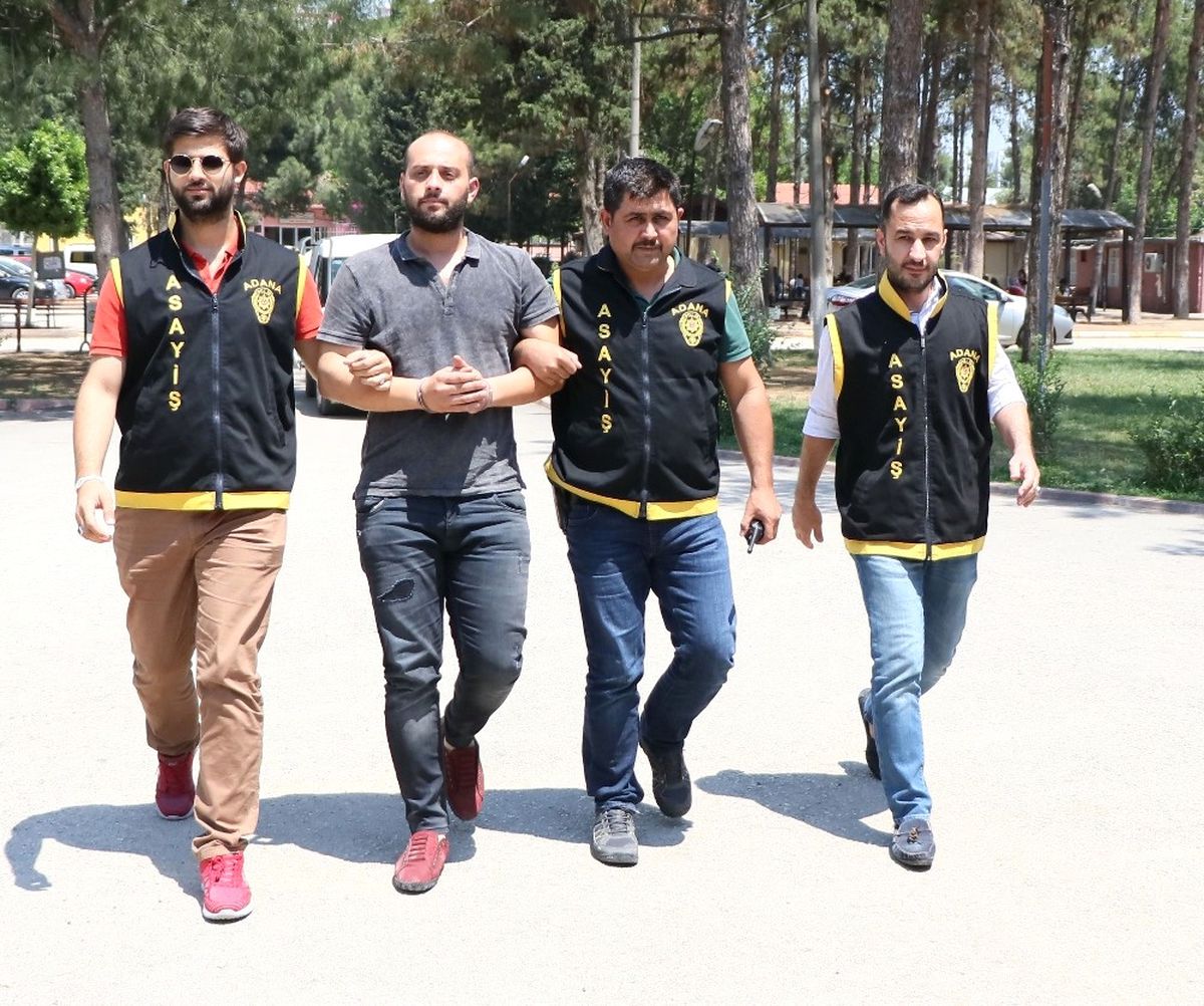Adana\'da Sahte Polis Yakalanıp Adliyeye Sevk Edildi