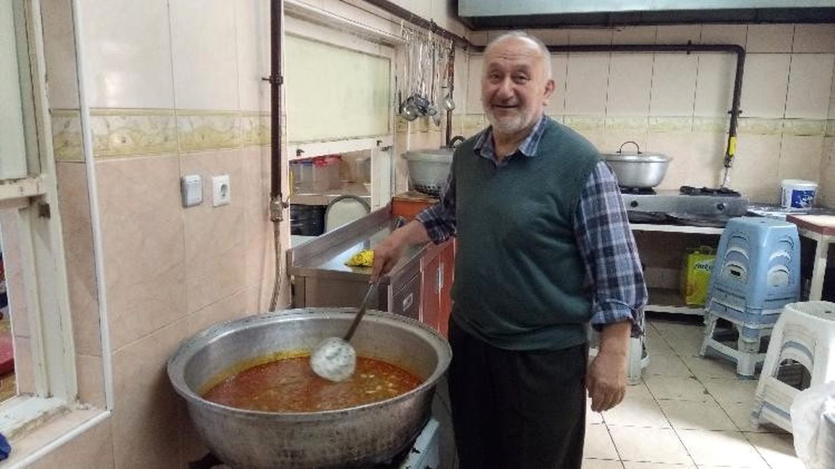 Askıda Geleneğini Ramazan\'da da Yaşatıyor
