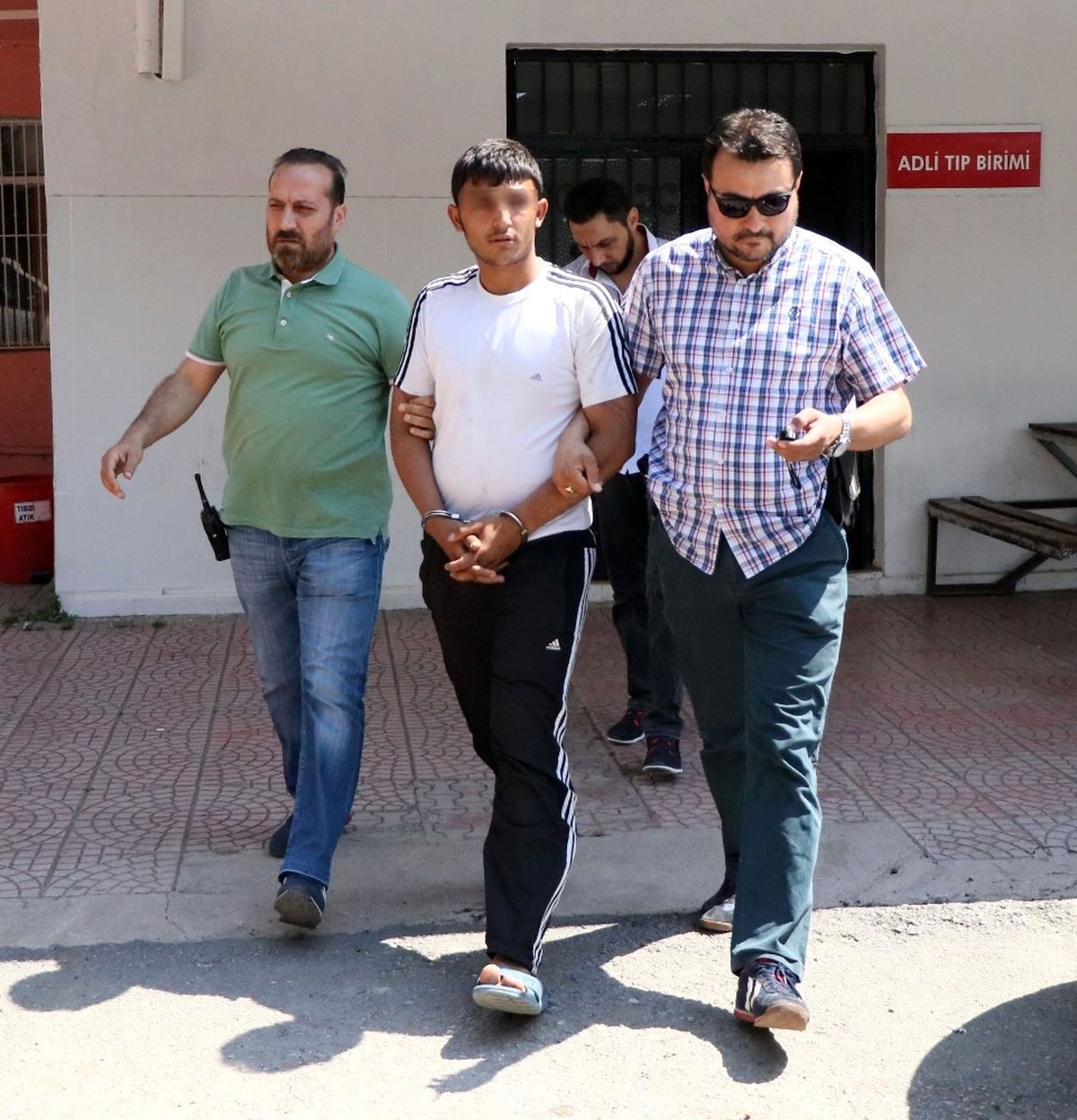 Babasını Öldüren Katil Zanlısından \'Pişmanım\' Savunması