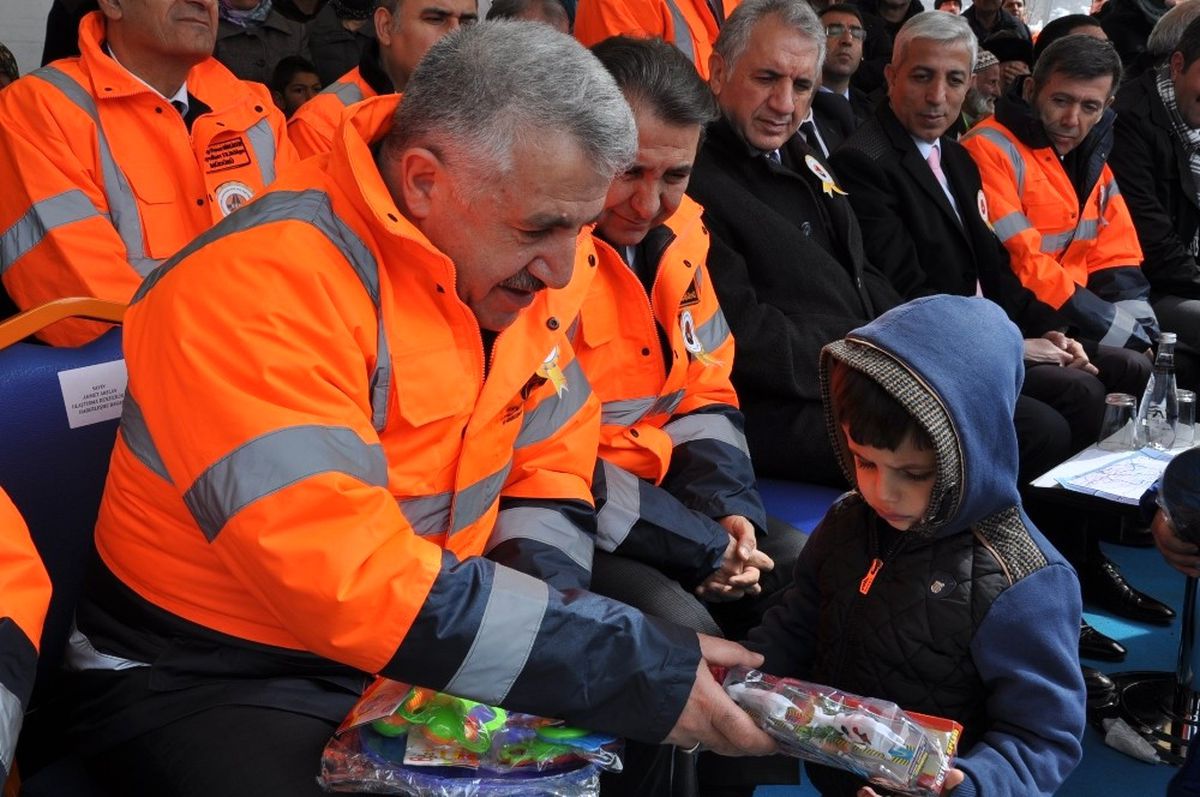 Bakan Arslan, Asrın Projesi İçin Bugün Kars\'a Geliyor