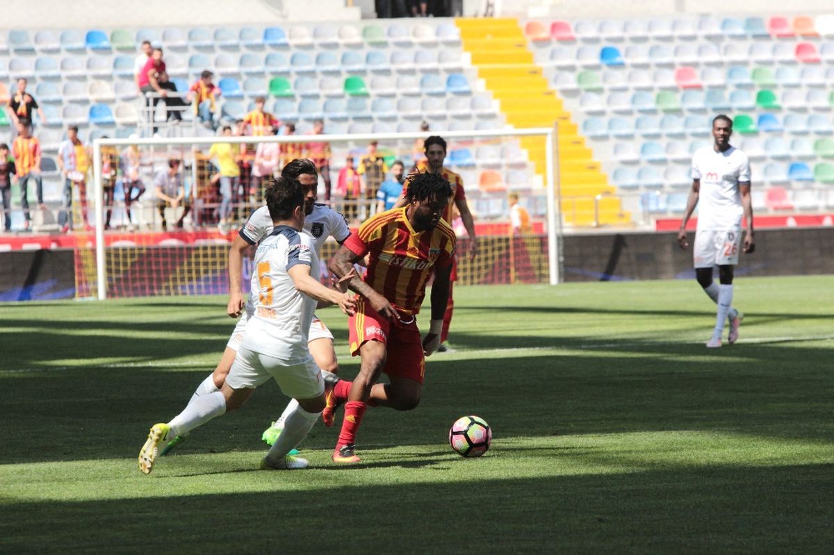 Başakşehir, Sezonu 3 Puanla Kapattı