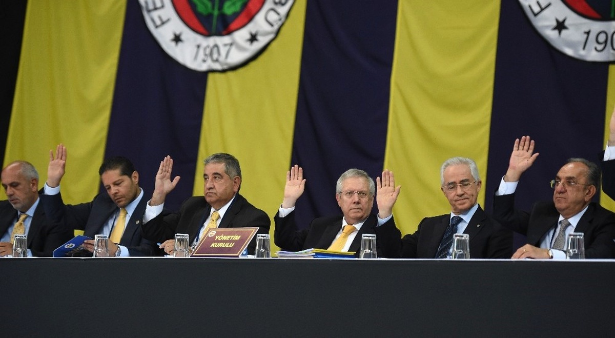 Fenerbahçe\'nin Gider Fazlası 99 Milyon Tl