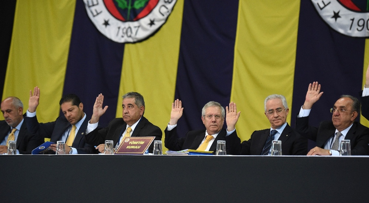 Fenerbahçe\'nin Gider Fazlası 99 Milyon Tl