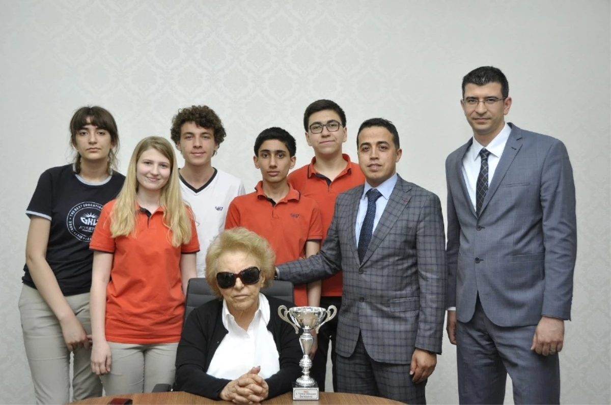 Gkv\'li Türkiye Şampiyonları Nüket Ersoy\'la Buluştu