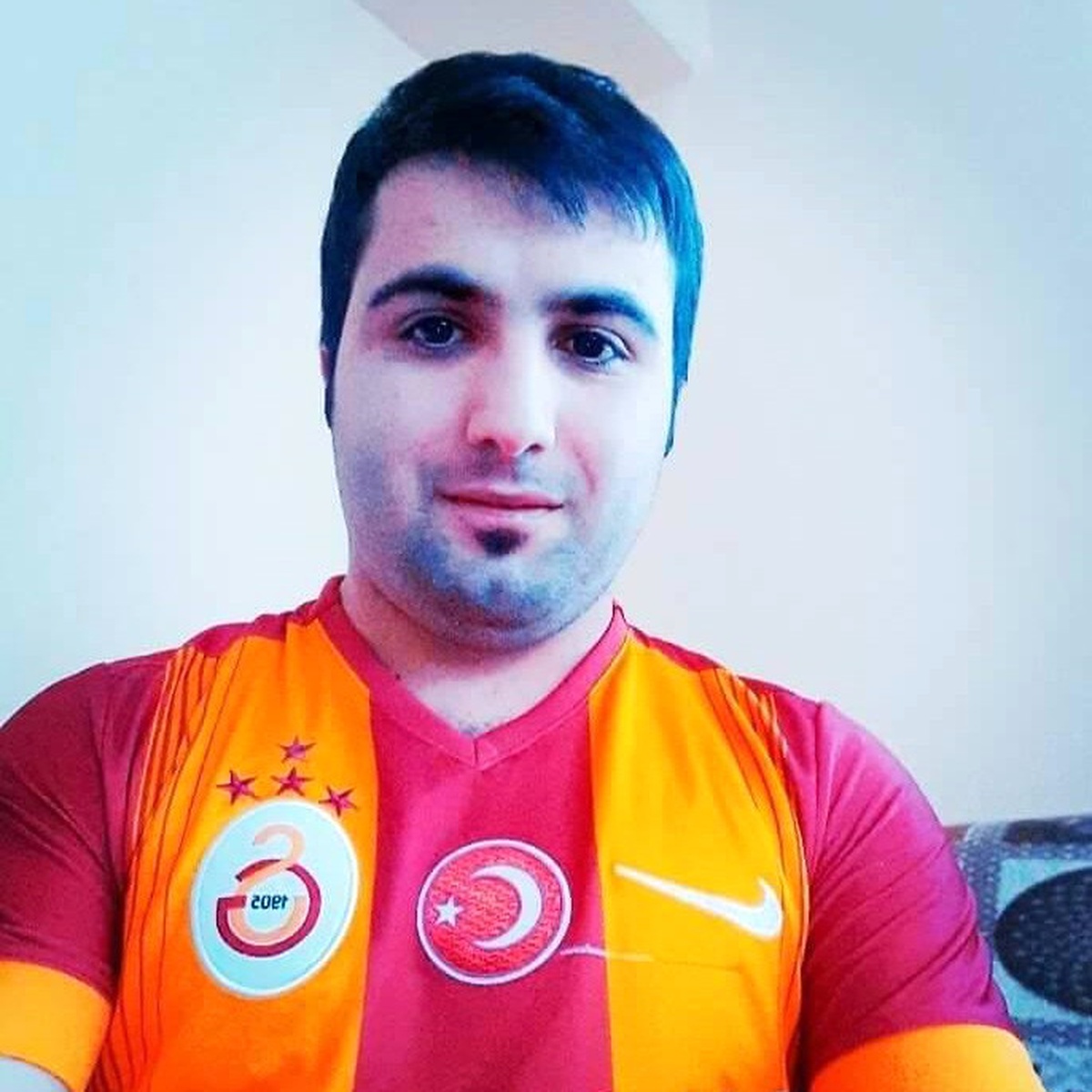 Kayalıklardan Yuvarlanan Genç Hayatını Kaybetti