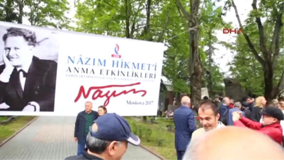 Nazım Hikmet Ölümünün 54.yılında Moskova\'daki Mezarı Başında Anıldı 1