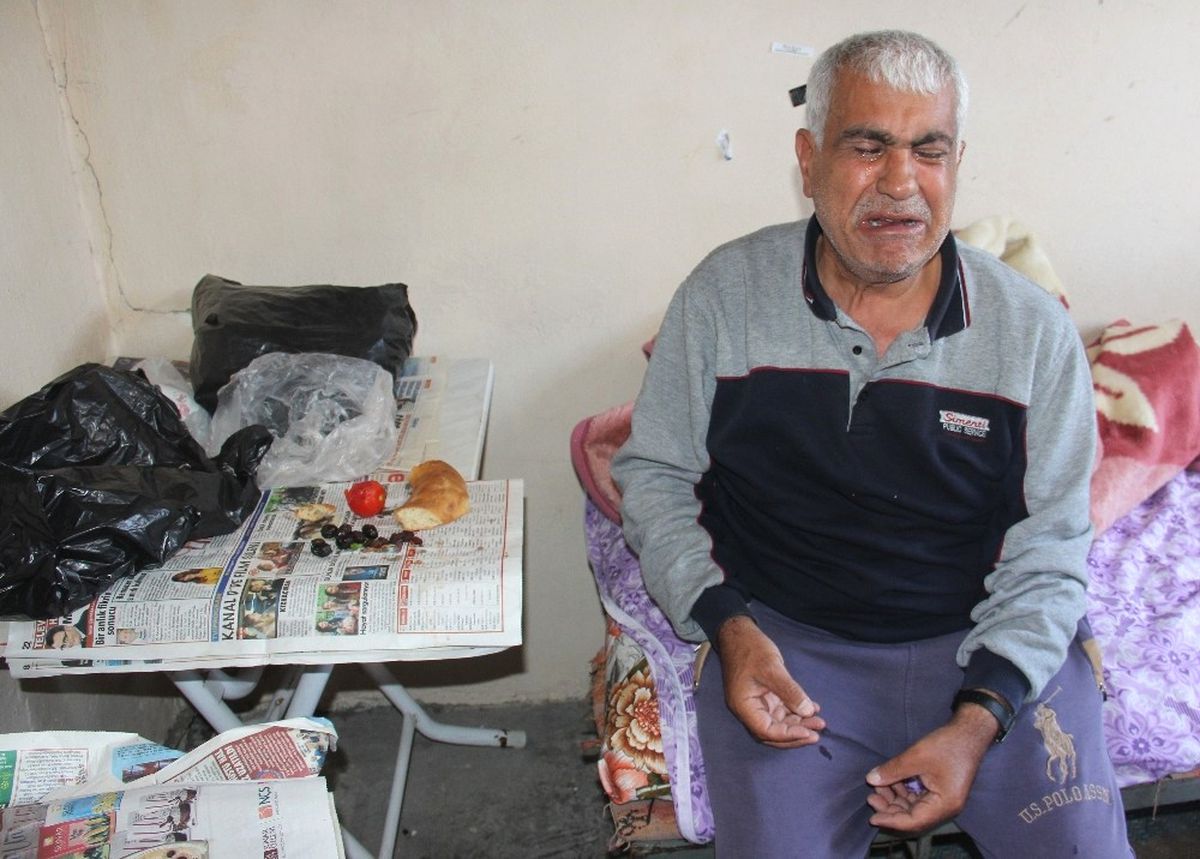 Oğlu Finlandiya\'da Bir Üniversitede Öğretim Görevlisi Olan Kısmi Felçli Adam, Hayatta Kalma...
