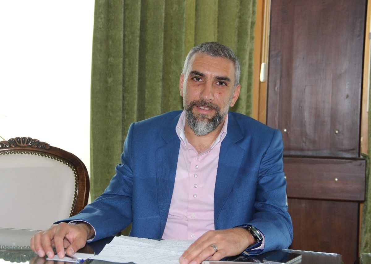 Sabancı: "Kulübün Anahtarını Bize Teslim Edin"
