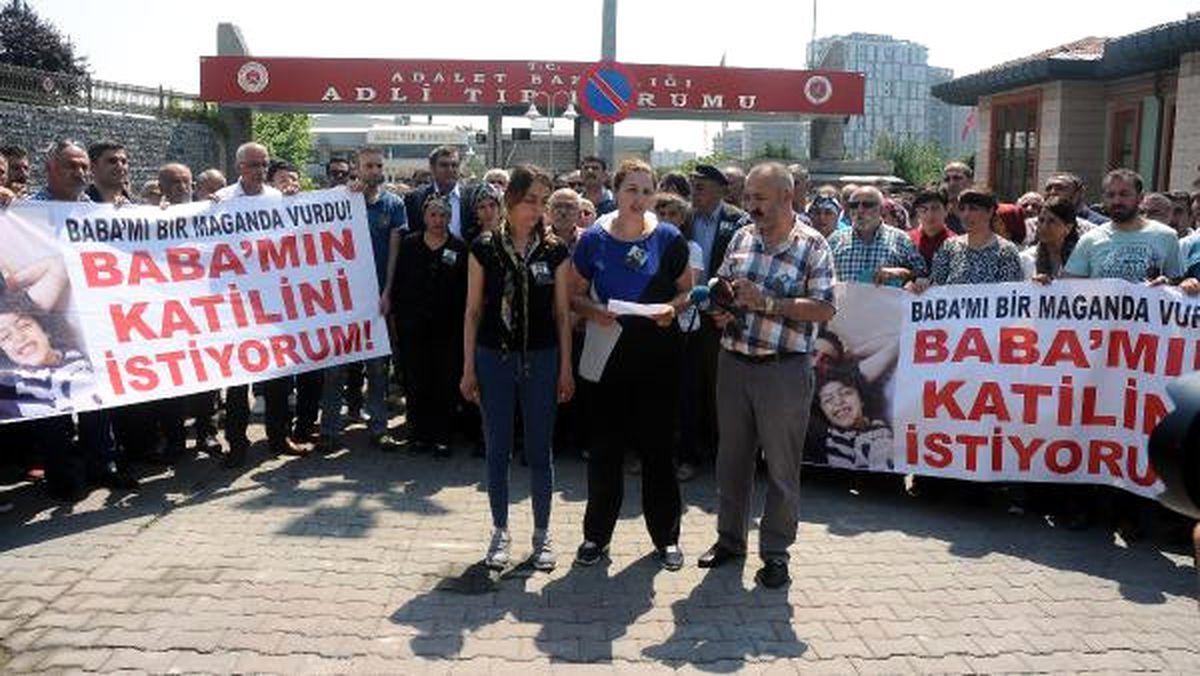 Şehir Eşkiyaları Çatıştı; 3,5 Yaşındaki Esra Babasız Kaldı