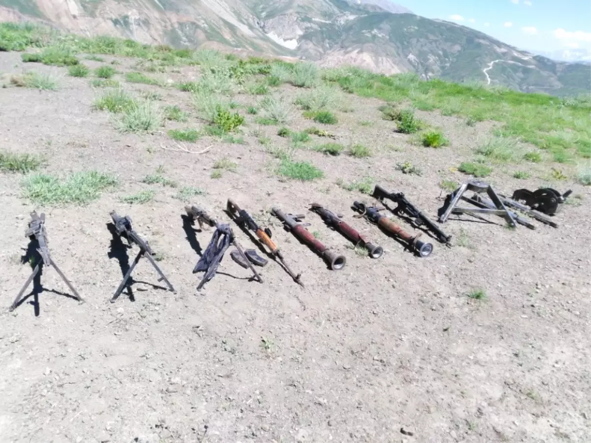 TSK\'dan Şemdinli/tekeli-Mağaraönü Bölgesinde Operasyon