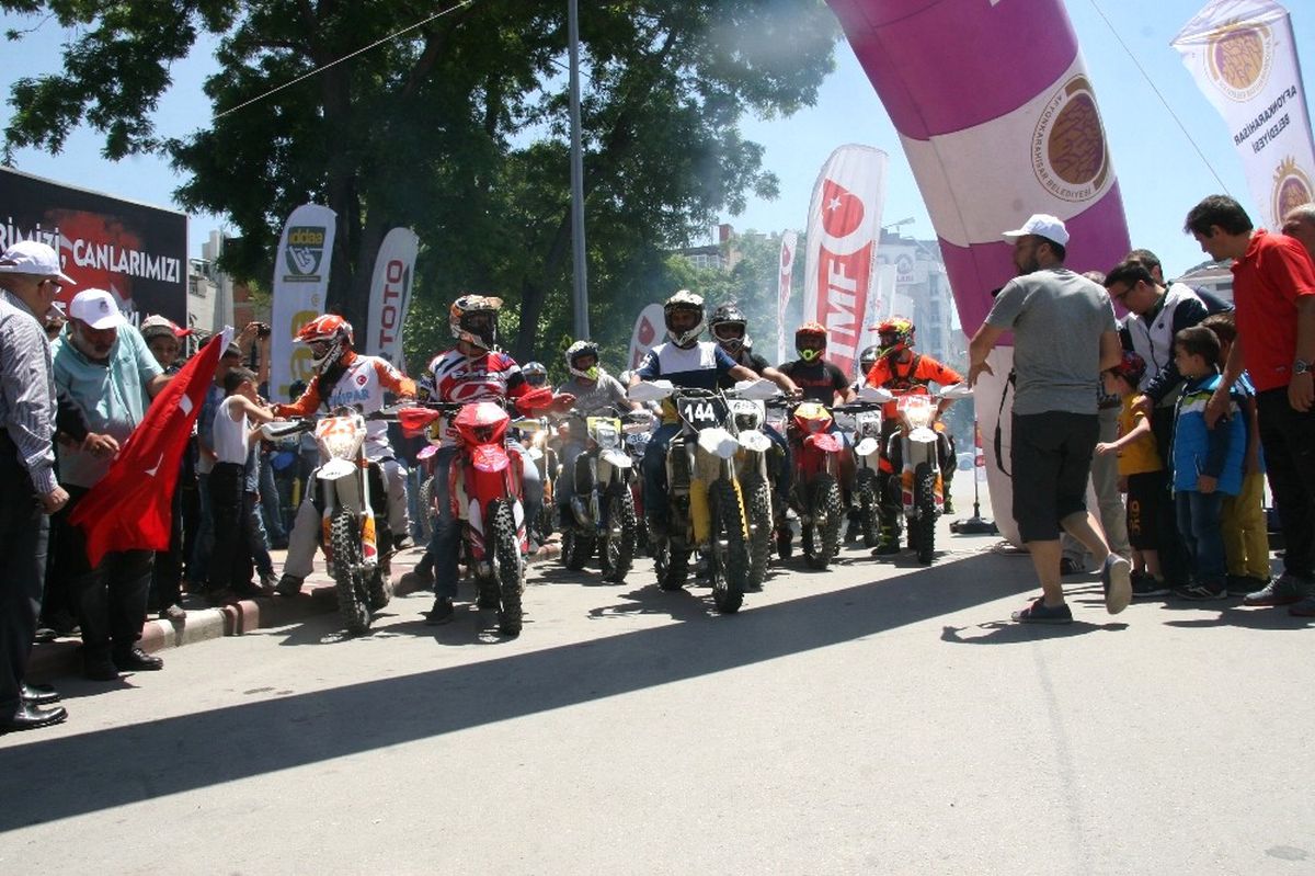 Türkiye Süper Enduro Şampiyonası Afyonkarahisar\'da Başladı