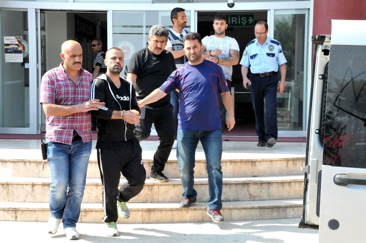 Cezaevinden Firar Edip Araba Çaldılar