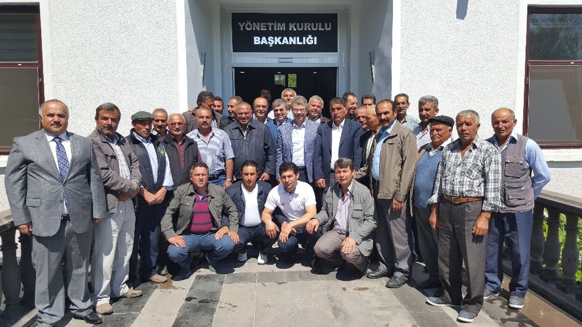 Çiftçiler, Kayseri Şeker\'in Sözleşmeli Tarım Alanını Genişletmesini İstiyor