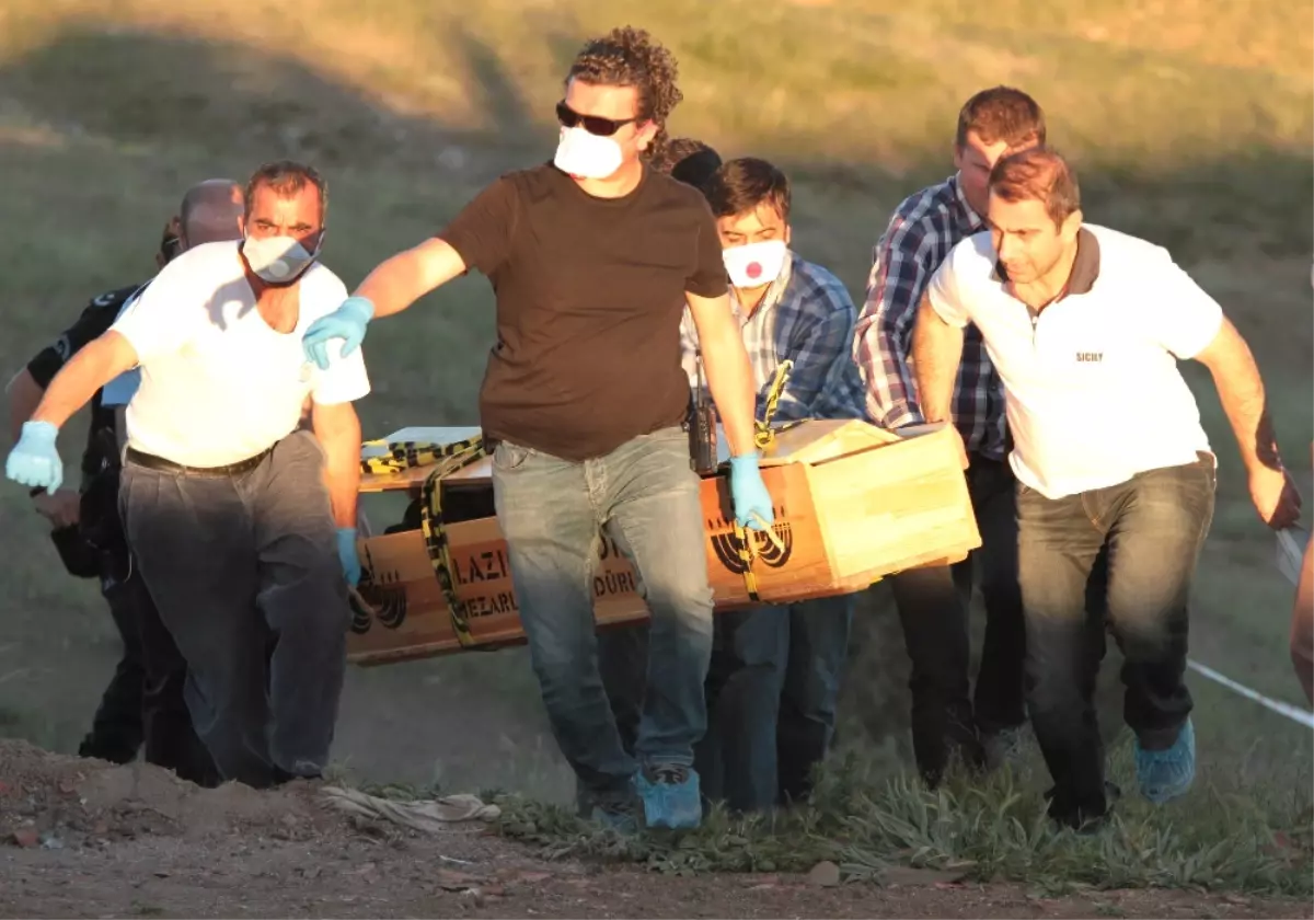Elazığ\'da Vahşet! Yakılmış Erkek Cesedi Bulundu