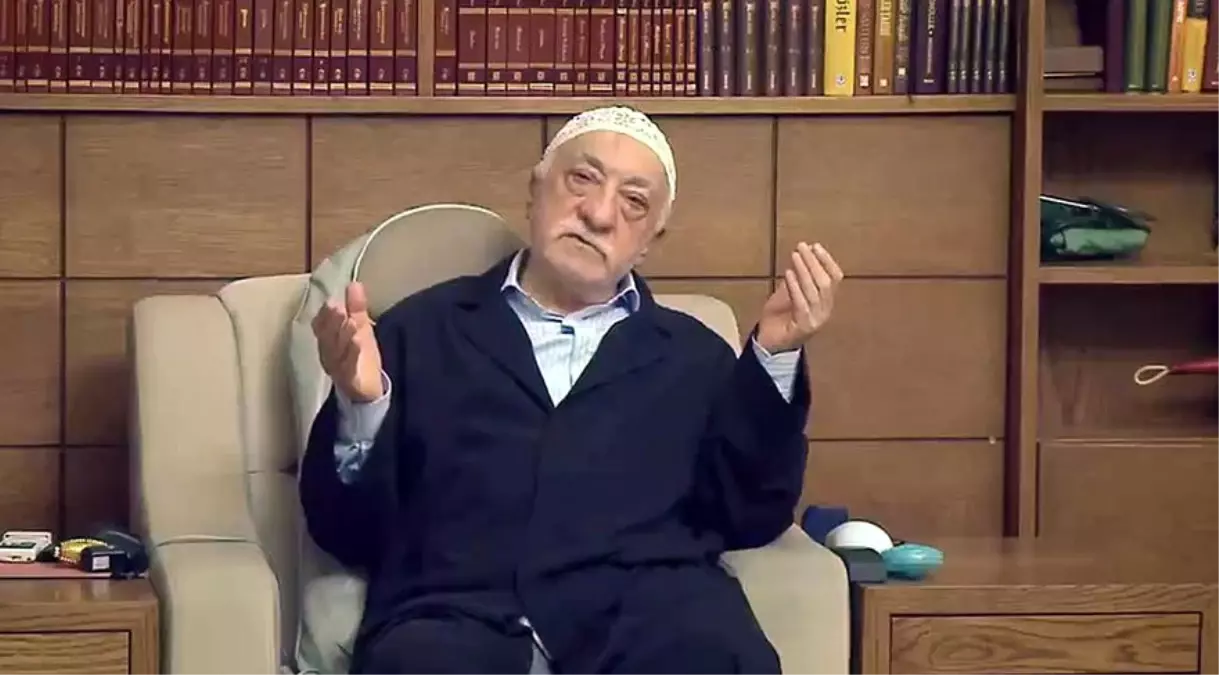 FETÖ Elebaşı Gülen, Örgütün \'Erzurum Kasası\'na ABD\'den Mendil Göndermiş