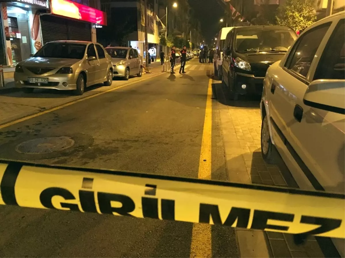 Güngören\'de Silahlı Çatışma: 1 Ölü, 7 Yaralı