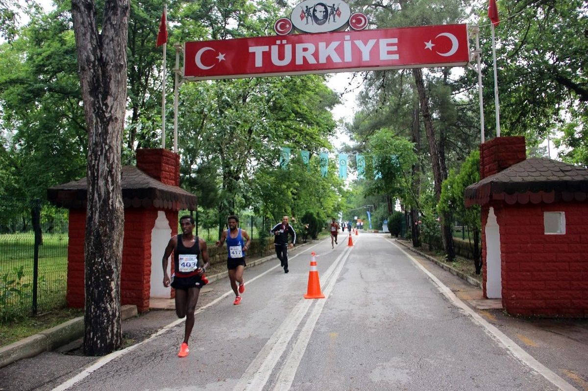 Sınırsız Dostluk Yarı Maratonu