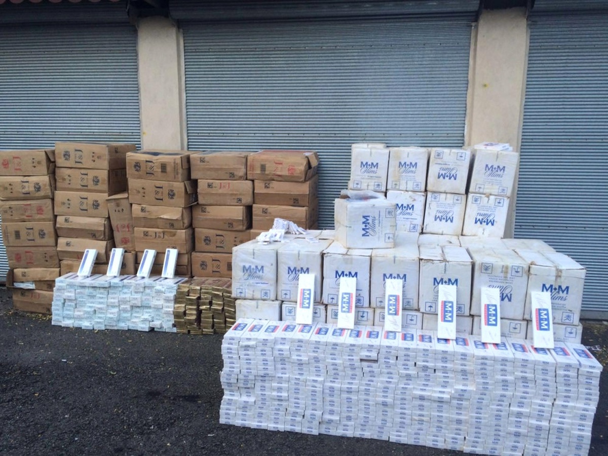 4 Bin 500 Paket Kaçak Sigara Yakalandı