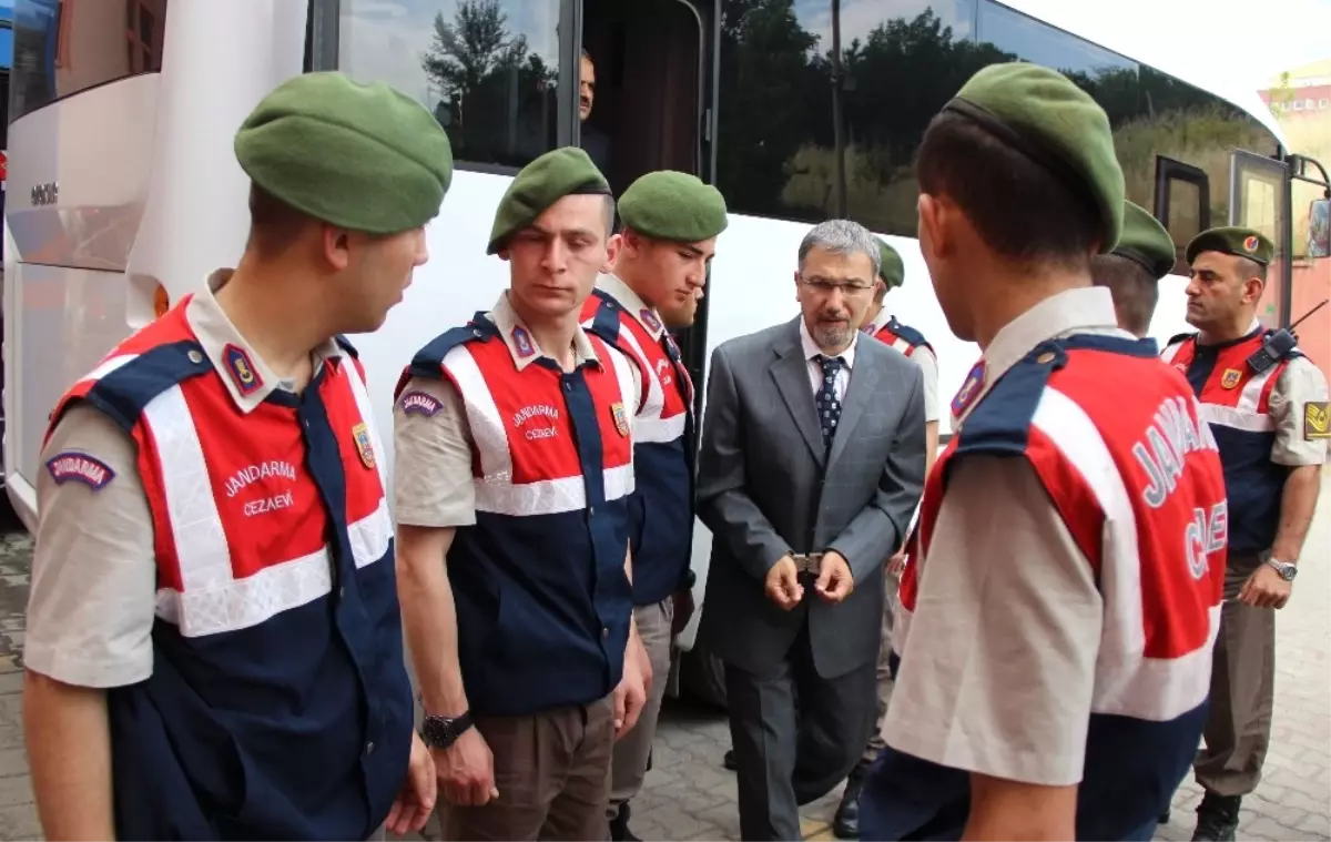 Adil Öksüz\'ün Kardeşi Ahmet Öksüz: "Adil Öksüz ile Kardeş Olma İradesi Bana Ait Değil"