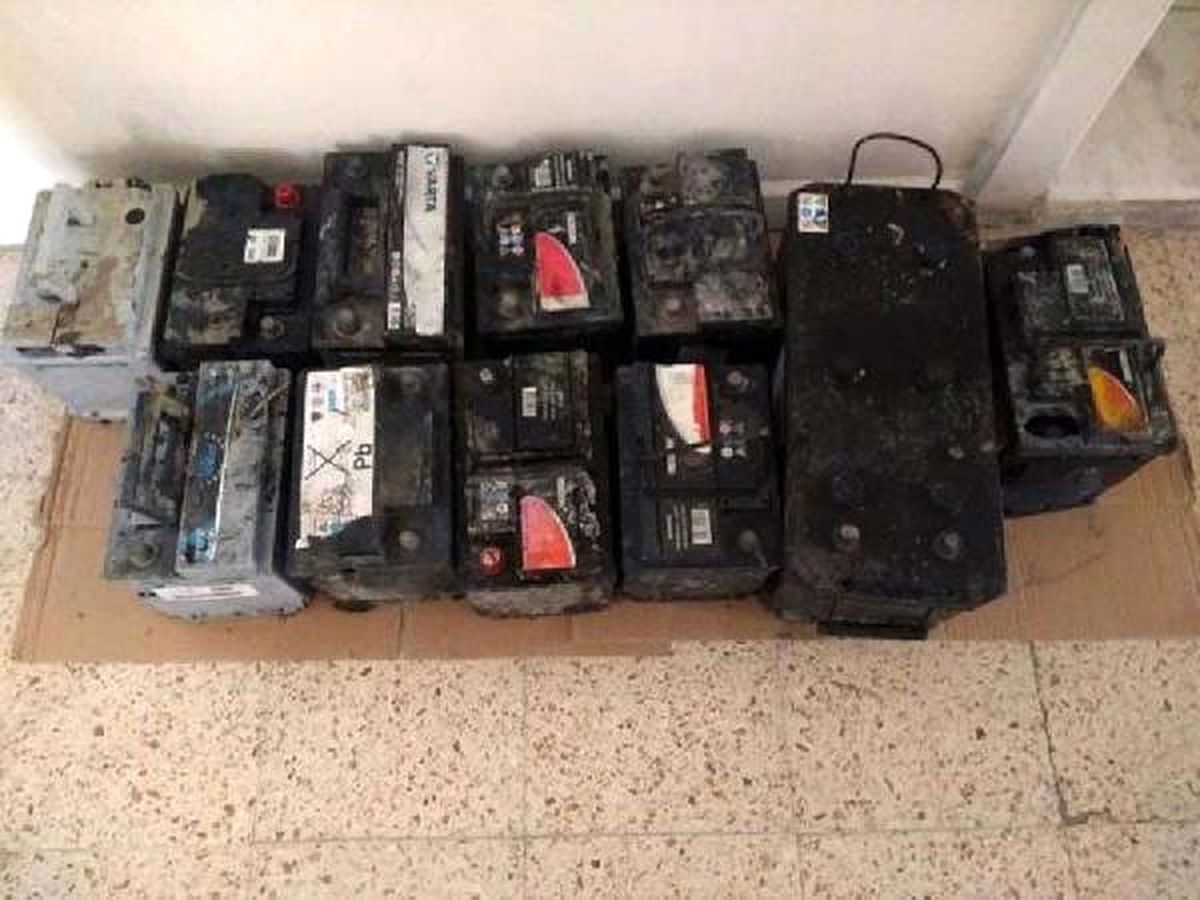 Akü Hırsızları Yakalandı