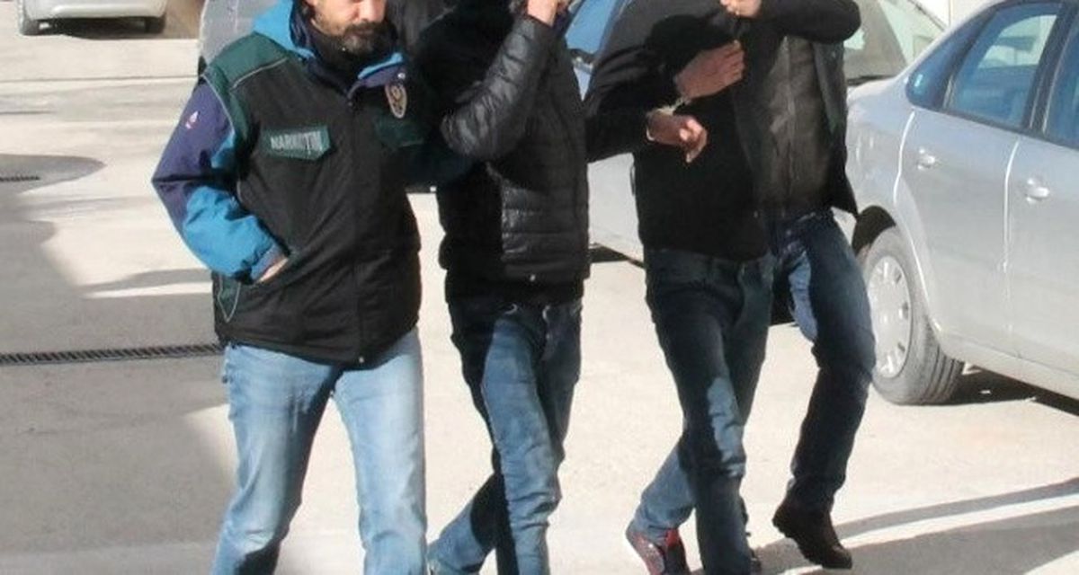 Antalya\'da Dolandırıcılara Yönelik Operasyon
