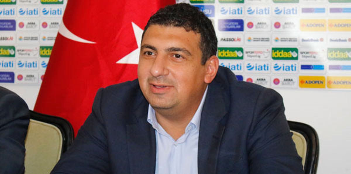 Antalya Stadı\'nda Hasar Büyük"