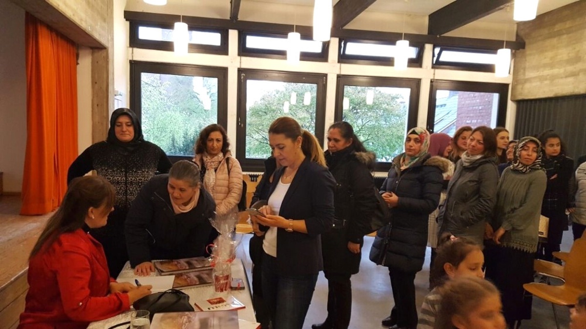 Balıkesirin En Özel Tatları" Hamburg\'ta Tanıtıldı