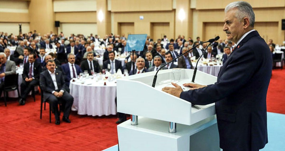 Başbakan'dan Eski Vekillere Mesaj: Biz AK Parti'yi Bir Zümrenin Partisi Olarak Kurmadık