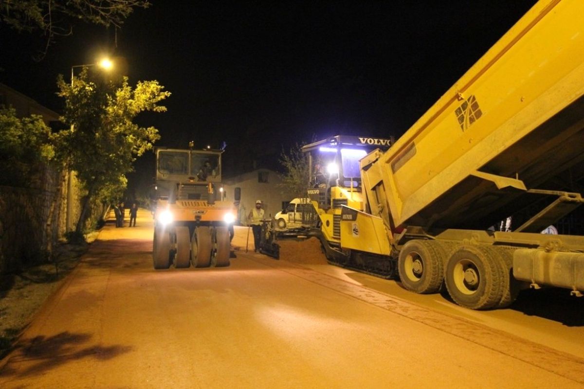 Bayburt Belediyesi\'nden Gece Mesaisi