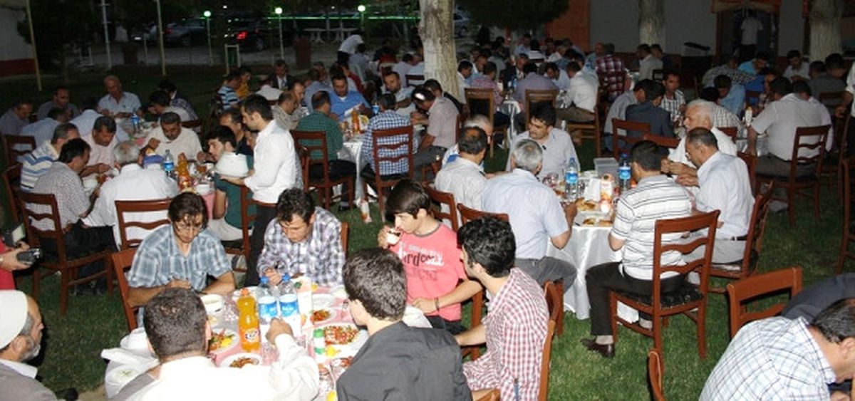 Beyşehir\'de İftar Programı