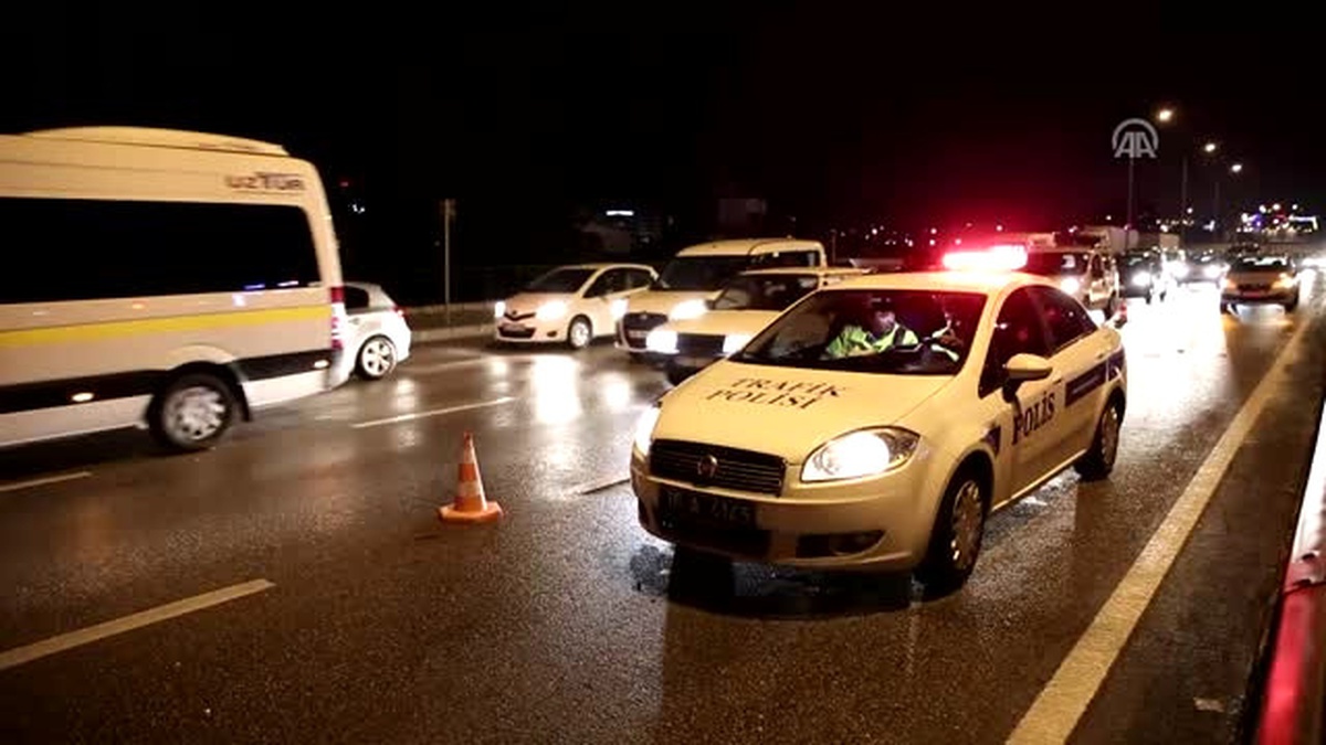 Bursa\'da Trafik Kazası: 1 Ölü, 1 Yaralı