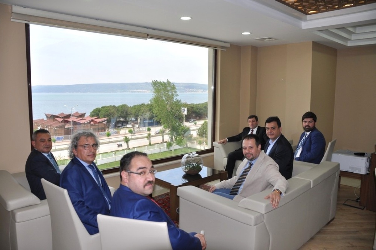 Çanakkale Valisi Tavlı, Genel Sekreter Köklü\'yü Ziyaret Etti