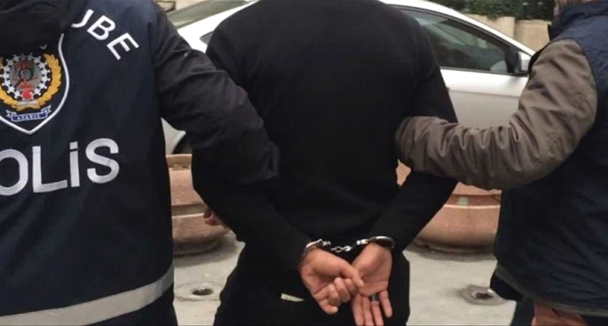 Dha Yurt: İzmir\'de Eylem İçin Keşfi Yapan 2 Daeş\'li Yakalandı