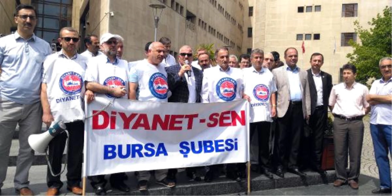 Diyanet-Sen\'den İbadethanelere Yapılan Benzetmeye Suç Duyurusu